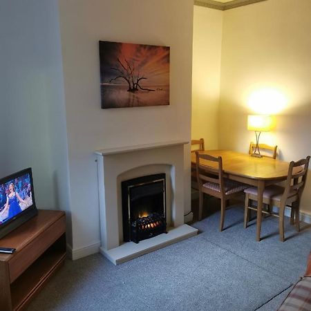 Parkside House 3 Bedroom 2 Bathroom. Parking. Barrow-in-Furness Екстериор снимка