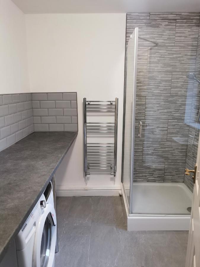 Parkside House 3 Bedroom 2 Bathroom. Parking. Barrow-in-Furness Екстериор снимка